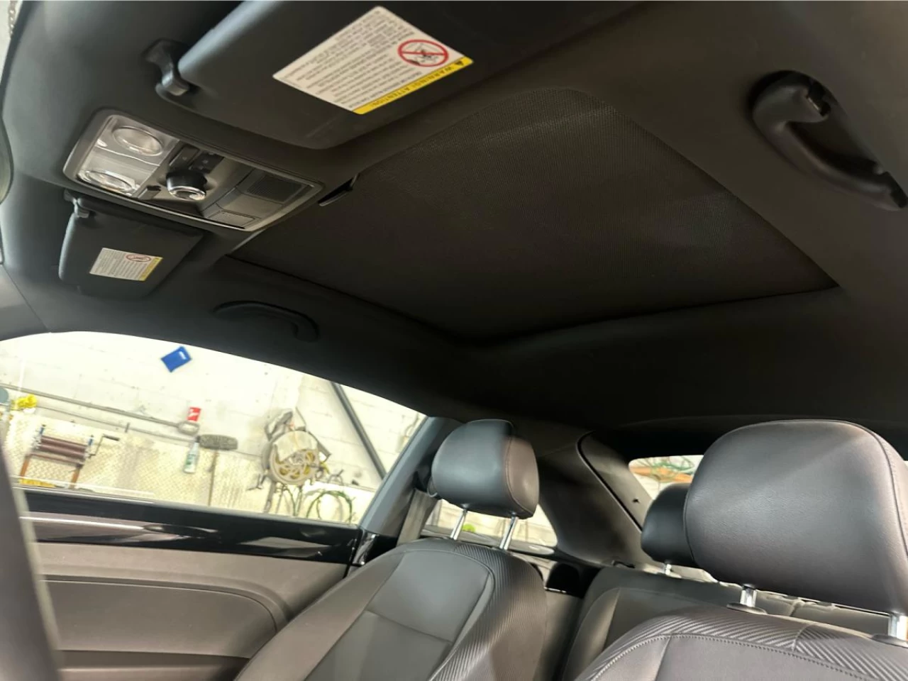 2012 Volkswagen Beetle Cpe Auto Highline Main Image
