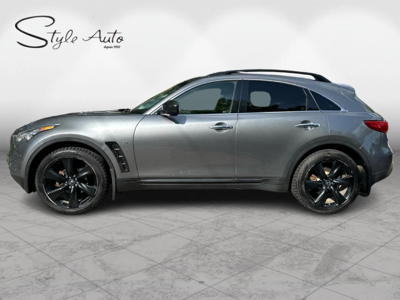 2017 Infiniti QX70 AWD SUV Image principale