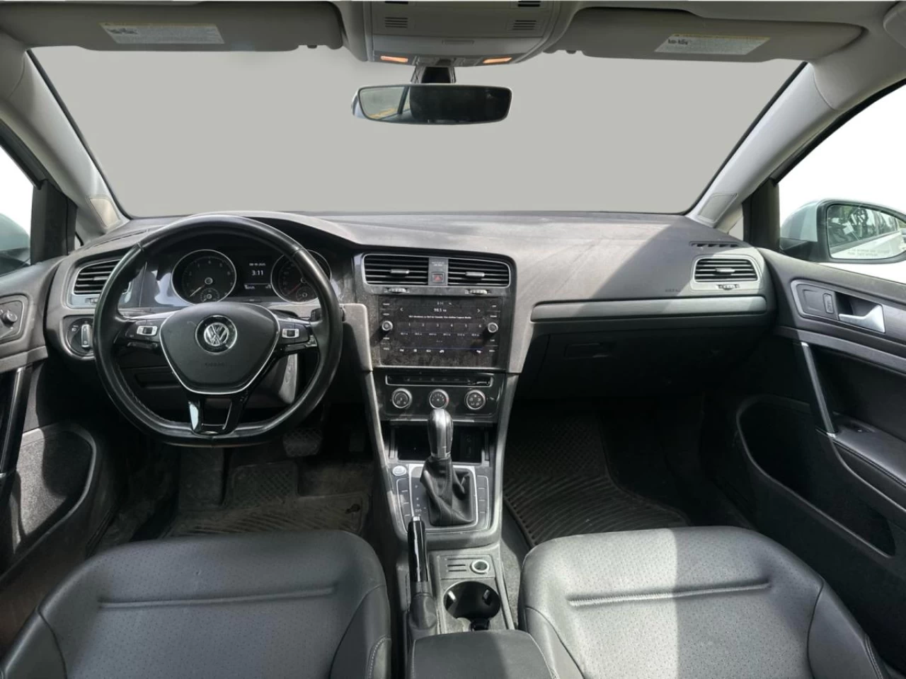 2018 Volkswagen Golf Trendline 5-door Auto Image principale