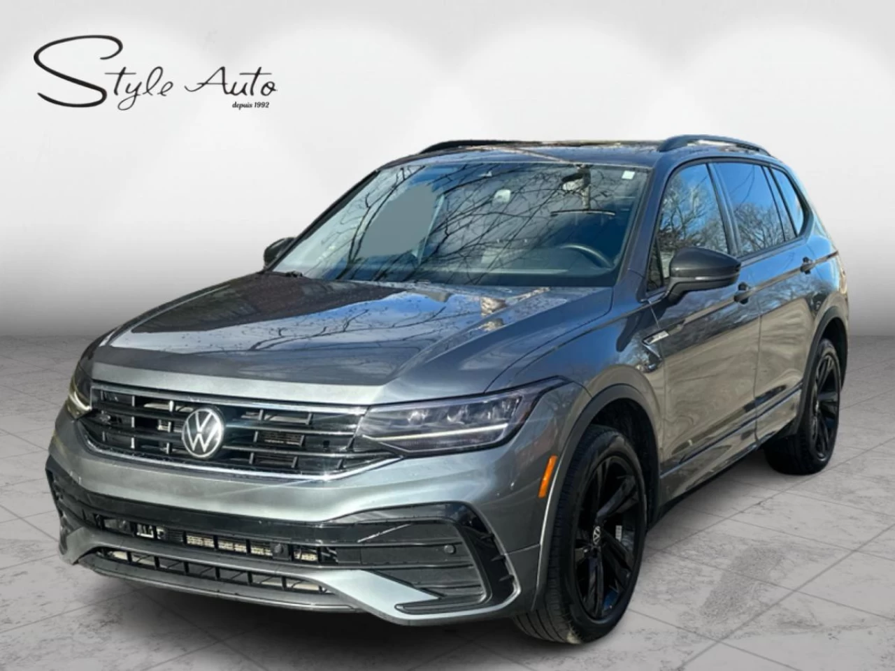 2023 Volkswagen Tiguan Comfortline R-Line Black Edition 4MOTION Image principale