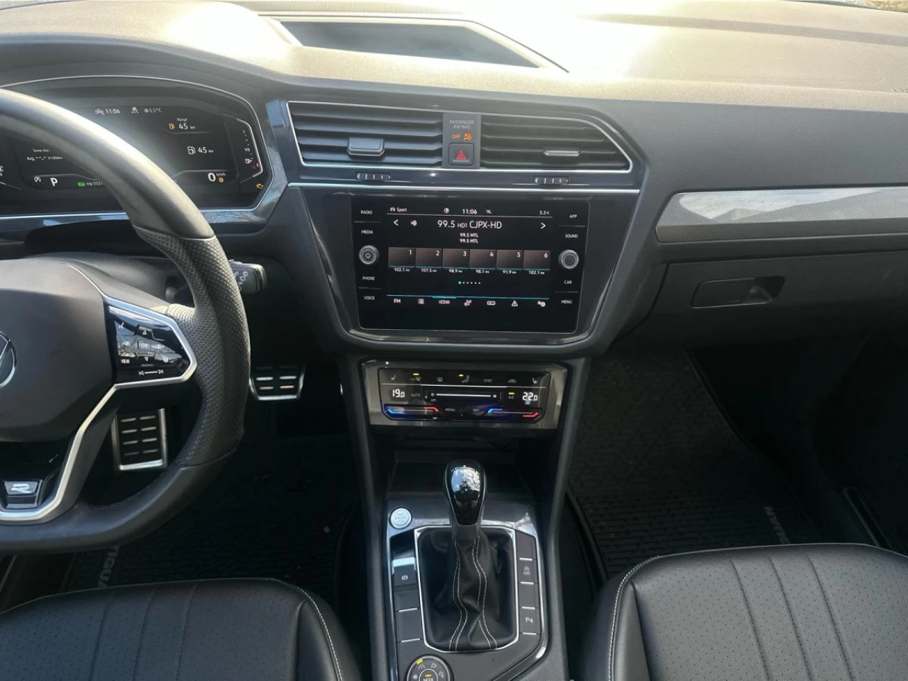 2023 Volkswagen Tiguan Comfortline R-Line Black Edition 4MOTION Image principale