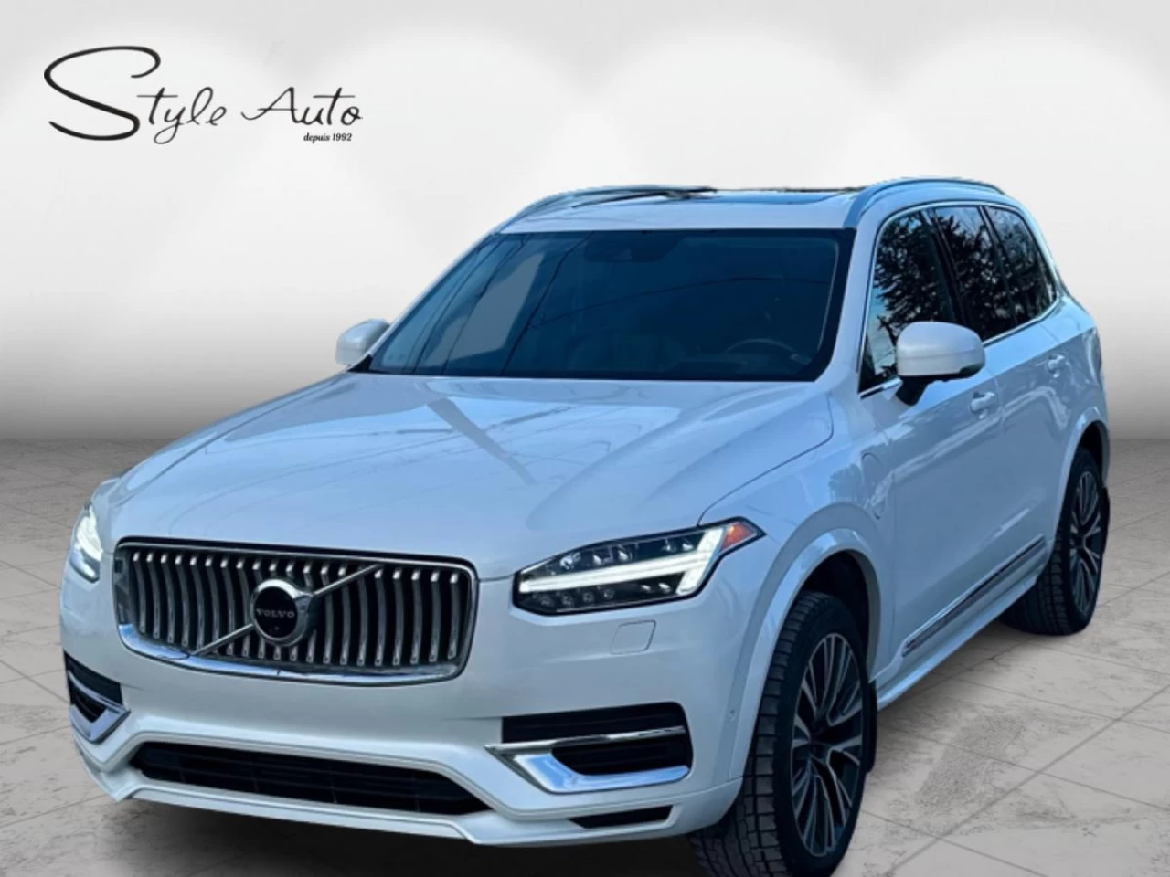 2022 Volvo XC90 T8 EAWD PHEV Inscription Expression Extended Range 7 pass Image principale