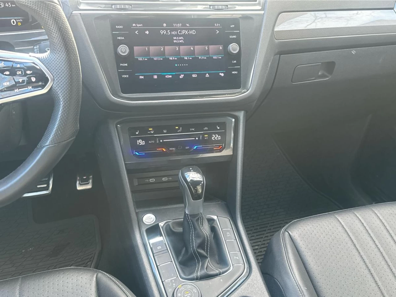 2023 Volkswagen Tiguan Comfortline R-Line Black Edition 4MOTION Image principale