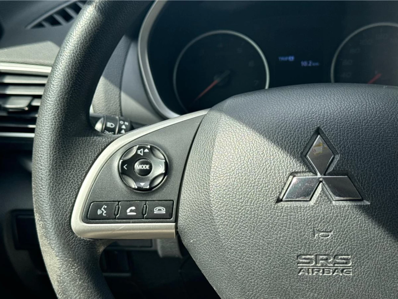 2020 Mitsubishi Eclipse Cross ES S-AWC Main Image