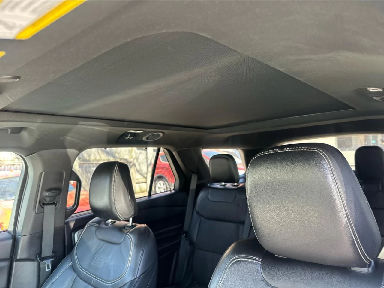 2021 Ford Explorer ST 4WD Image principale