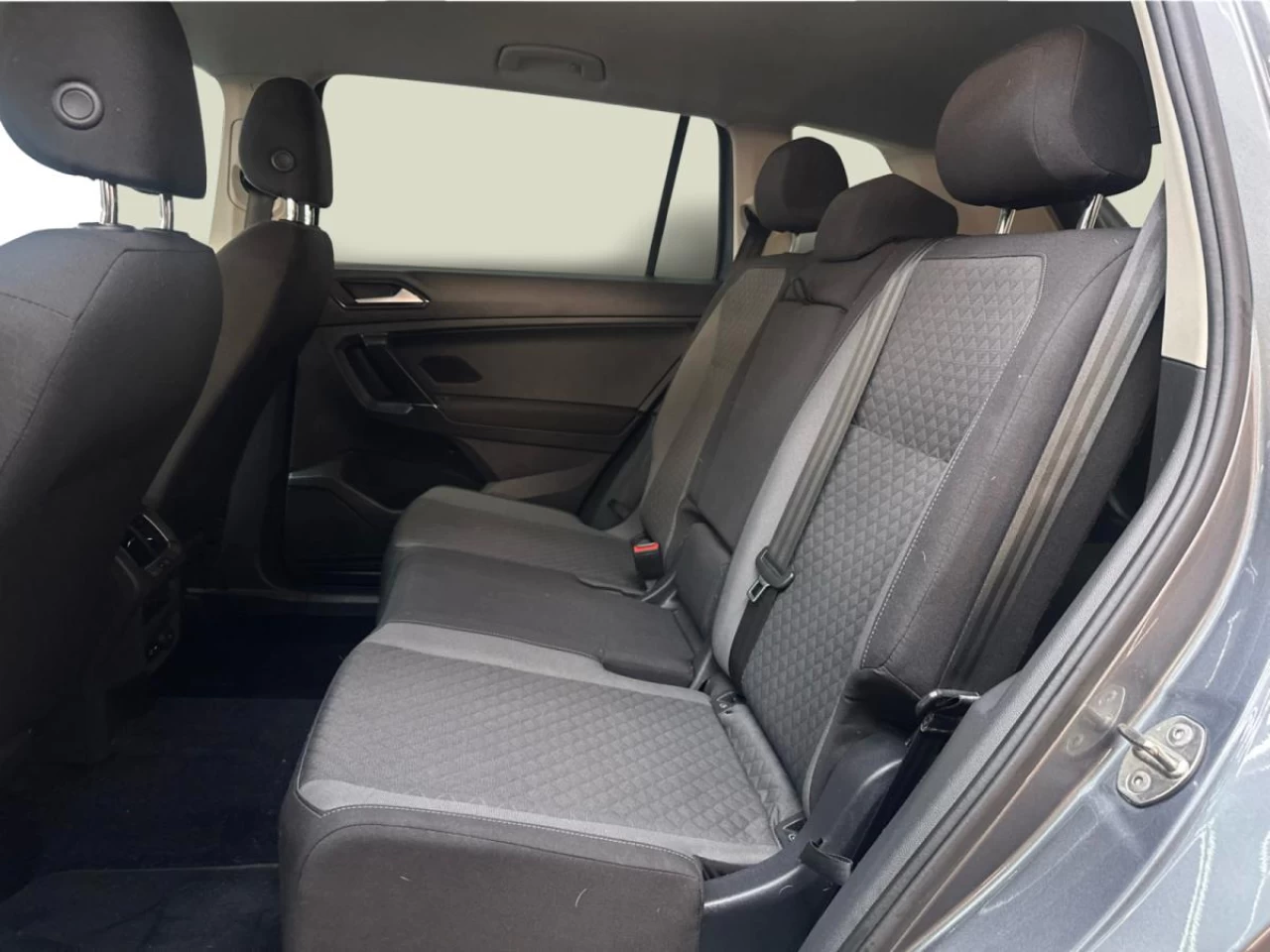 2018 Volkswagen Tiguan Trendline 4MOTION Main Image