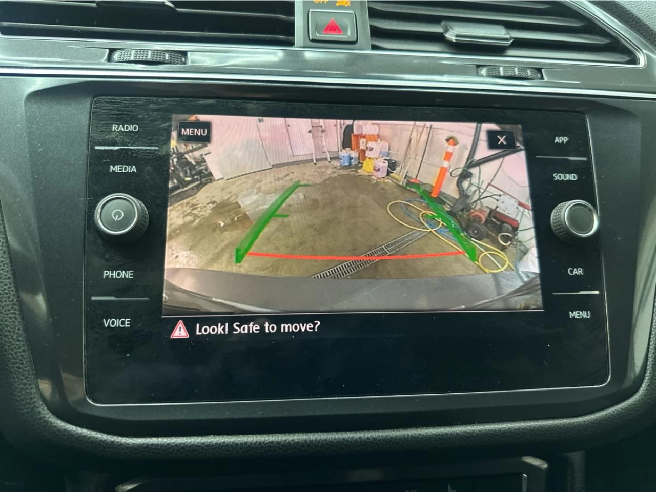 2018 Volkswagen Tiguan Trendline 4MOTION Main Image