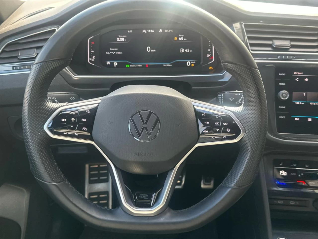 2023 Volkswagen Tiguan Comfortline R-Line Black Edition 4MOTION Image principale