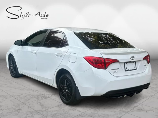 Toyota Corolla 4dr Sdn Man CE 2017