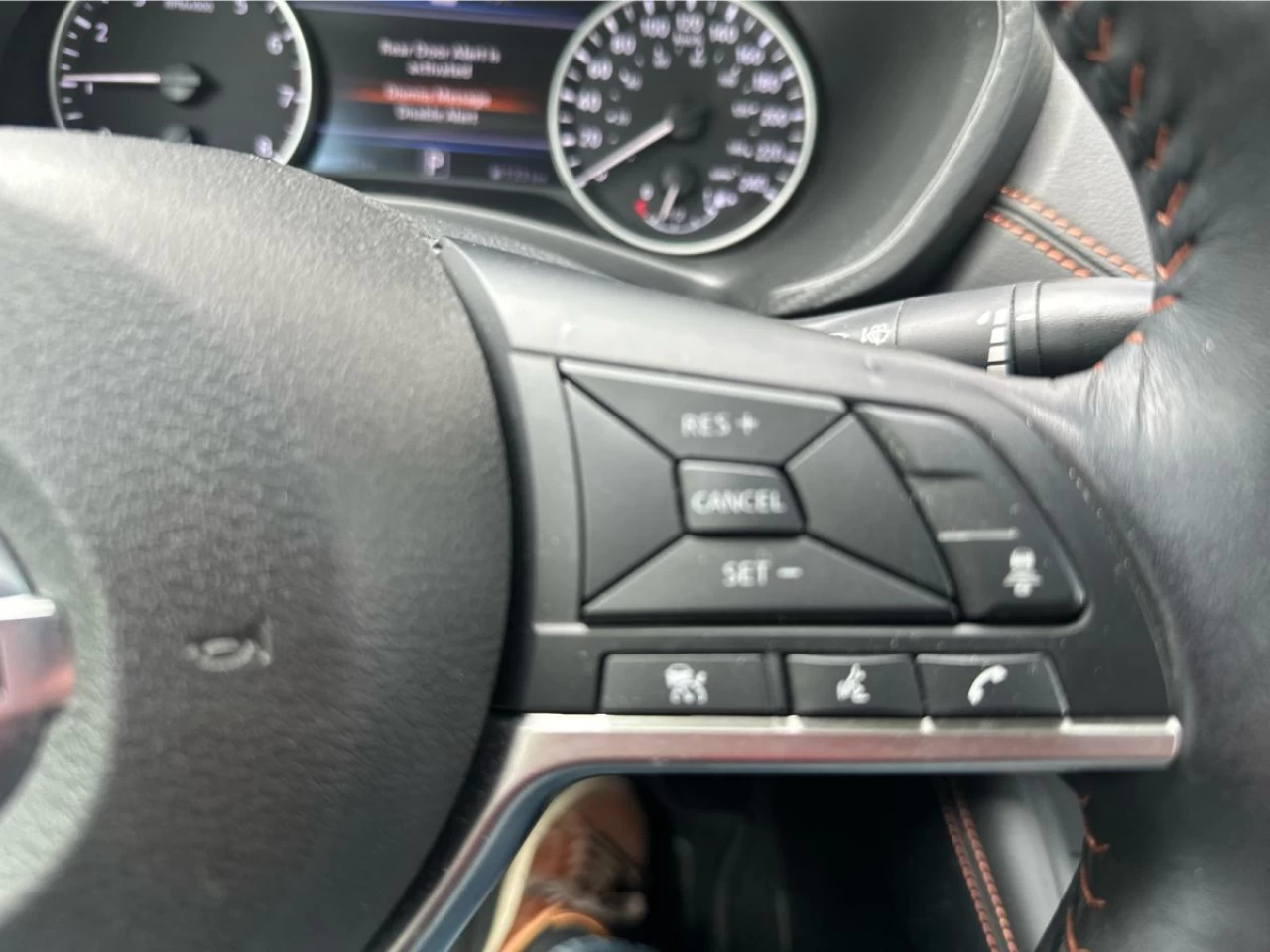 2021 Nissan Sentra SR AUT Image principale