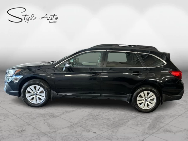Subaru Outback 2.5i Touring Fully Loaded 4x4 roof Camera 2018