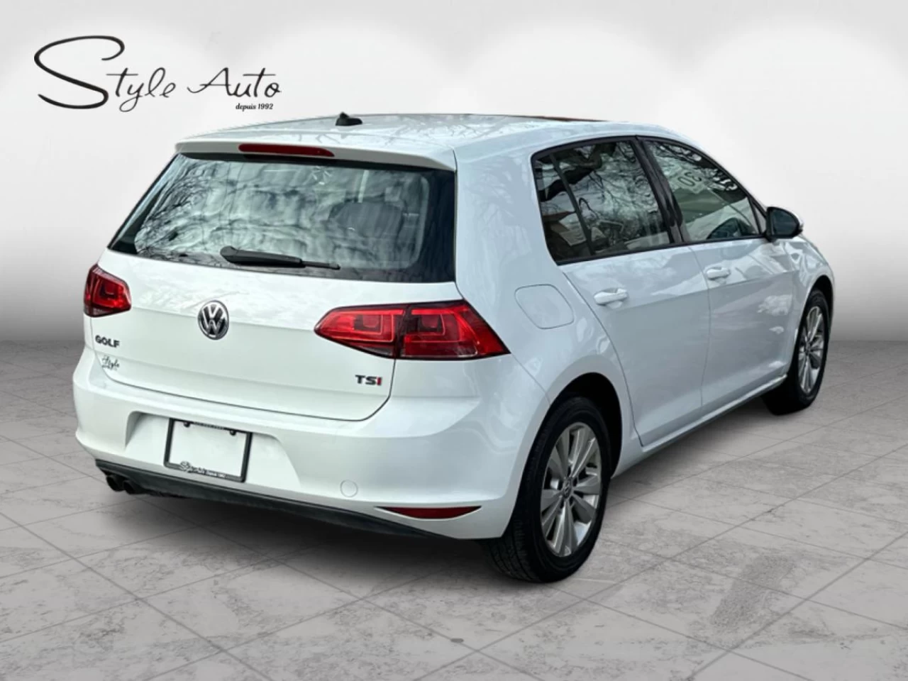 2015 Volkswagen Golf HB Man 1.8 TSI Trendline Image principale
