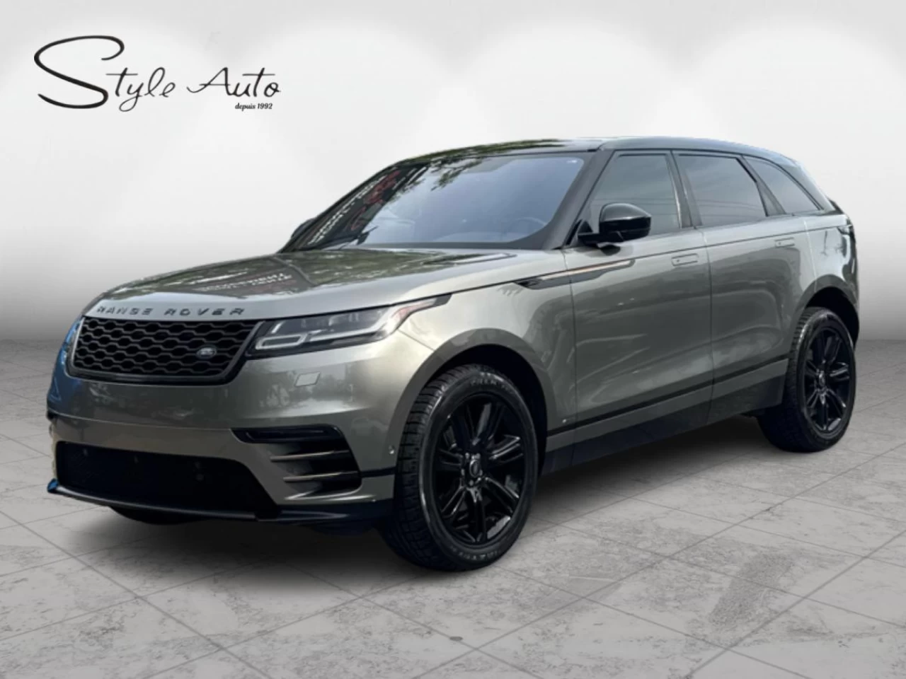 2018 Land Rover Range Rover Velar D180 R-Dynamic SE Image principale