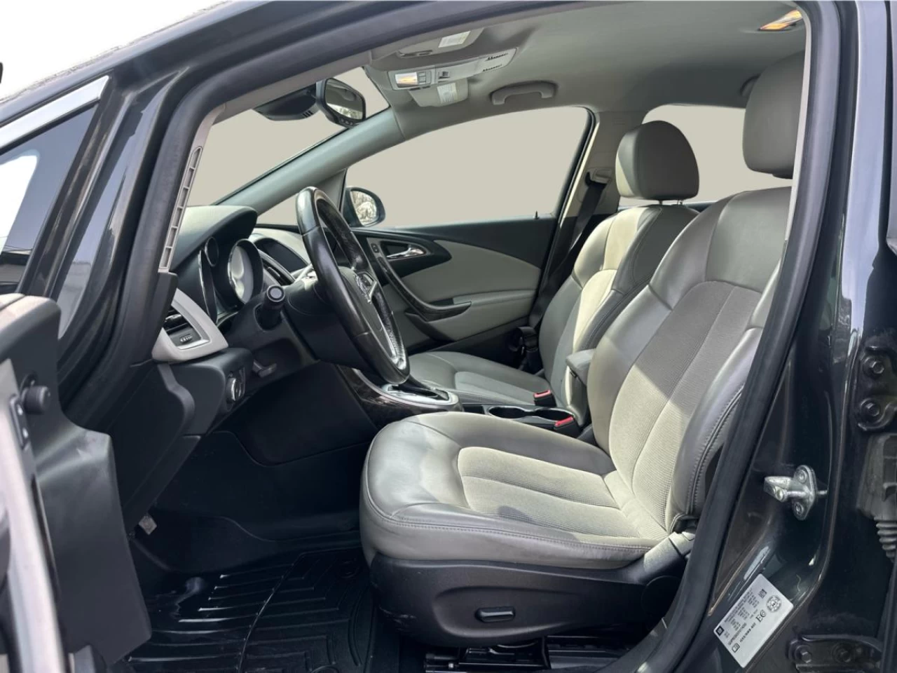 2015 Buick Verano Sdn Convenience 1 Image principale