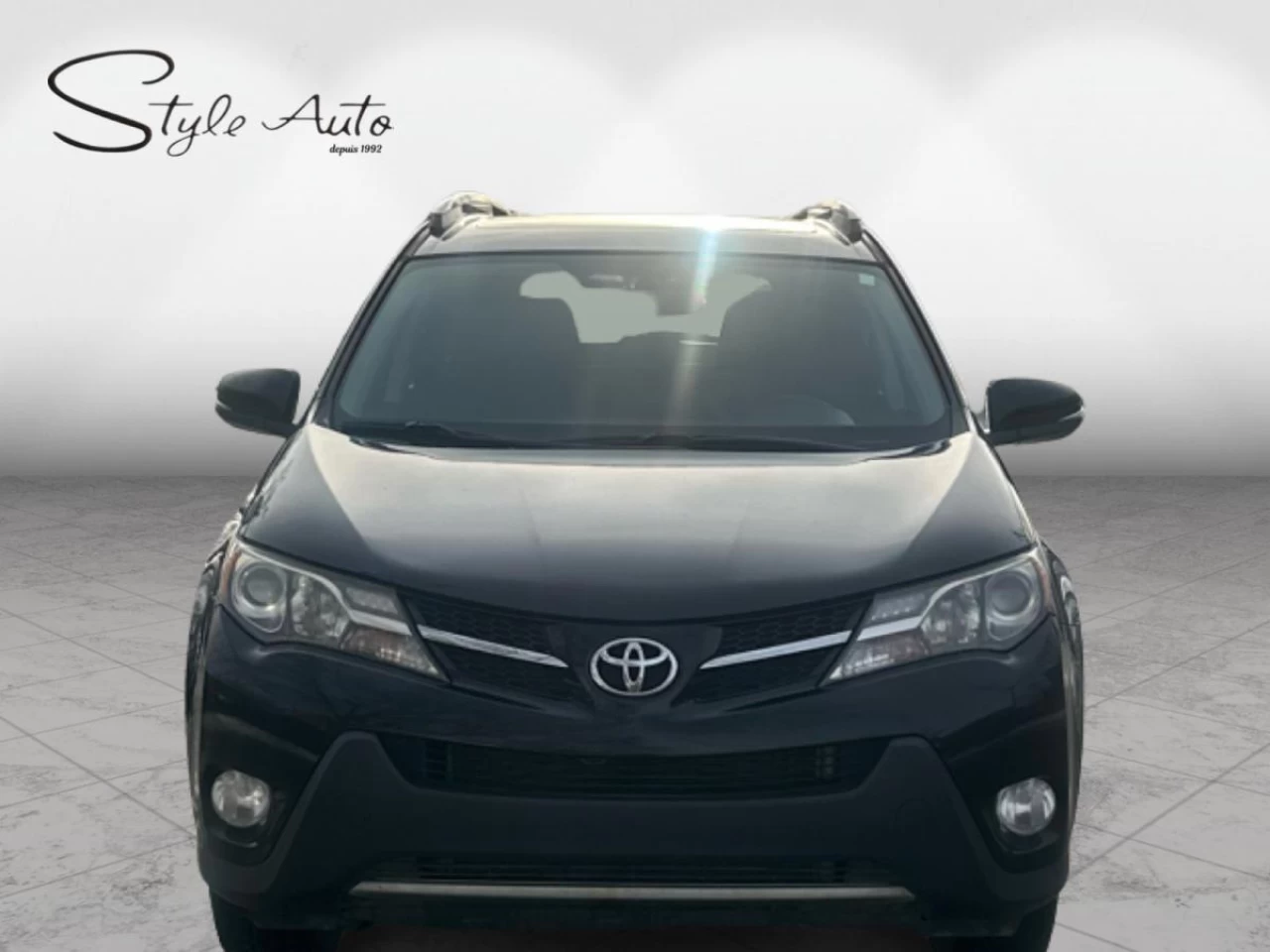 2014 Toyota RAV4 AWD  XLE Main Image