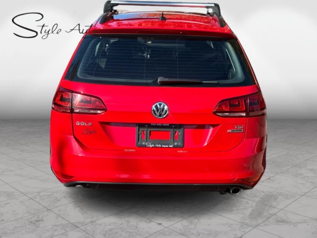 Volkswagen Golf SportWagen 4dr DSG 1.8 TSI Trendline 4MOTION 2017