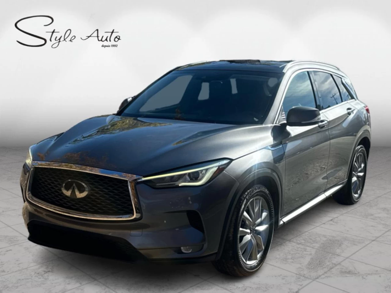 2021 Infiniti QX50 LUXE AWD Main Image