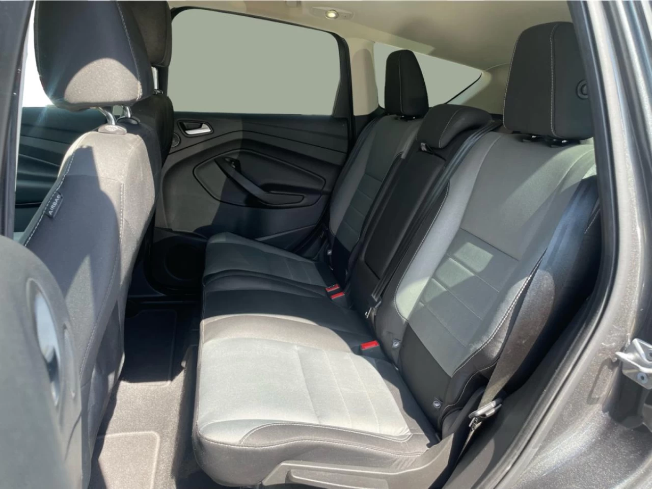 2016 Ford Escape 4WD SE Image principale