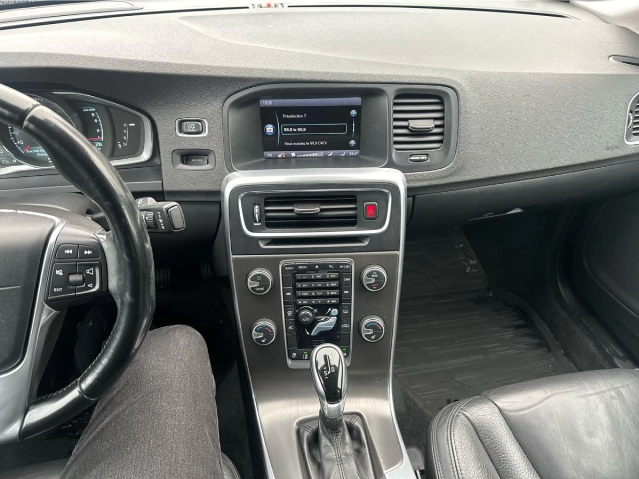 2014 Volvo S60 Sdn T5 AWD Main Image