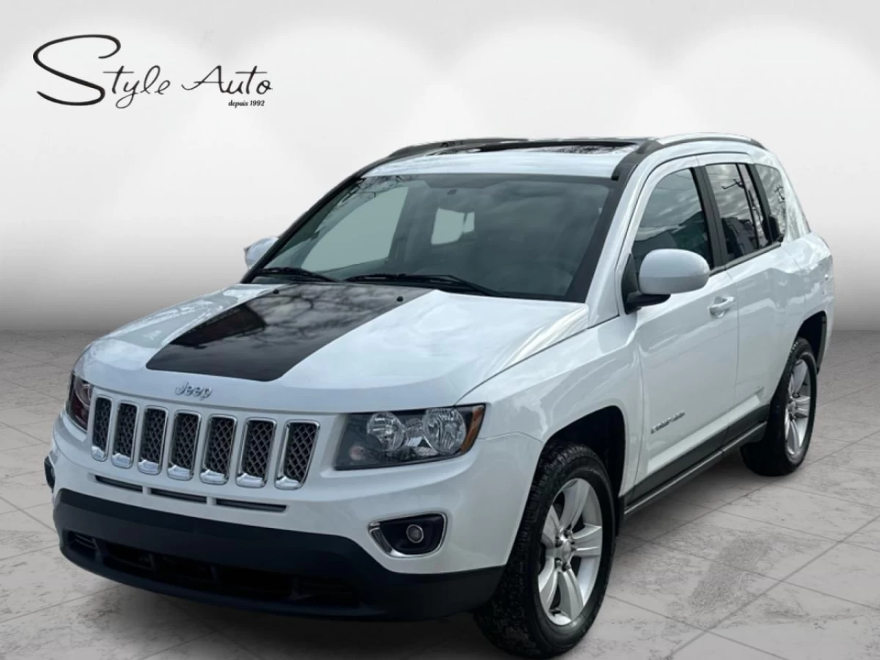 2016 Jeep Compass 4WD 4dr High Altitude Main Image