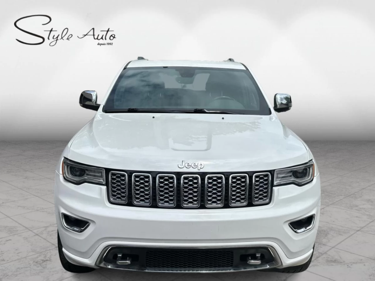2019 Jeep Grand Cherokee Overland 4x4 Image principale