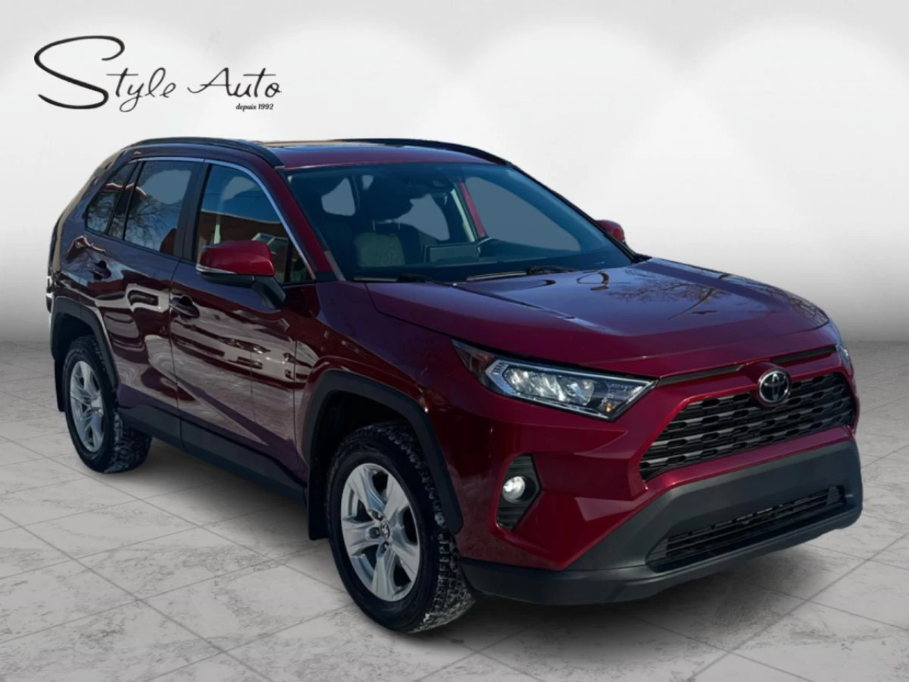 2021 Toyota RAV4 XLE AWD Image principale