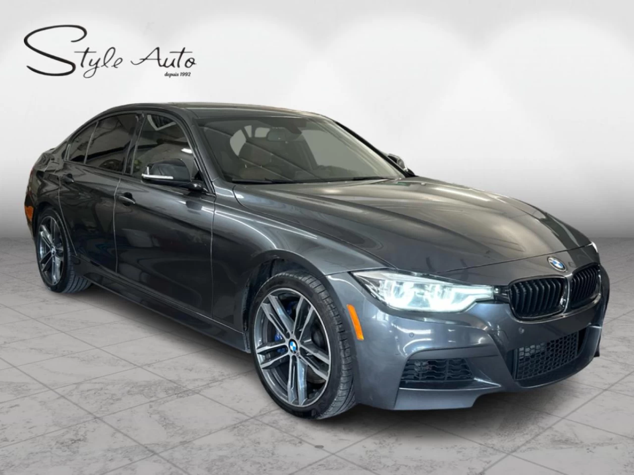 2018 BMW 3 Series Sedan Main Image