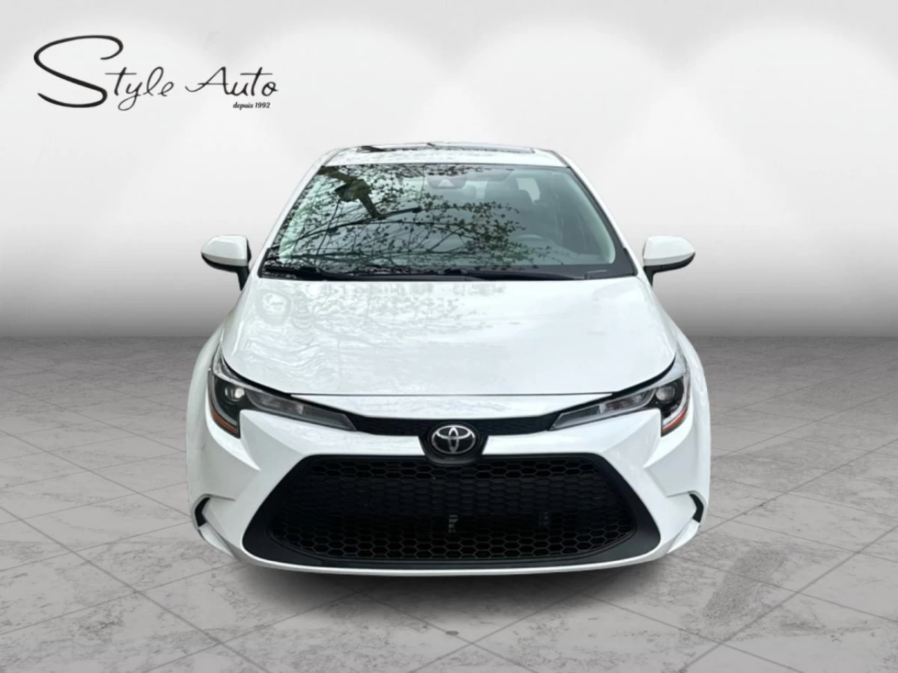 2022 Toyota Corolla LE CVT Image principale