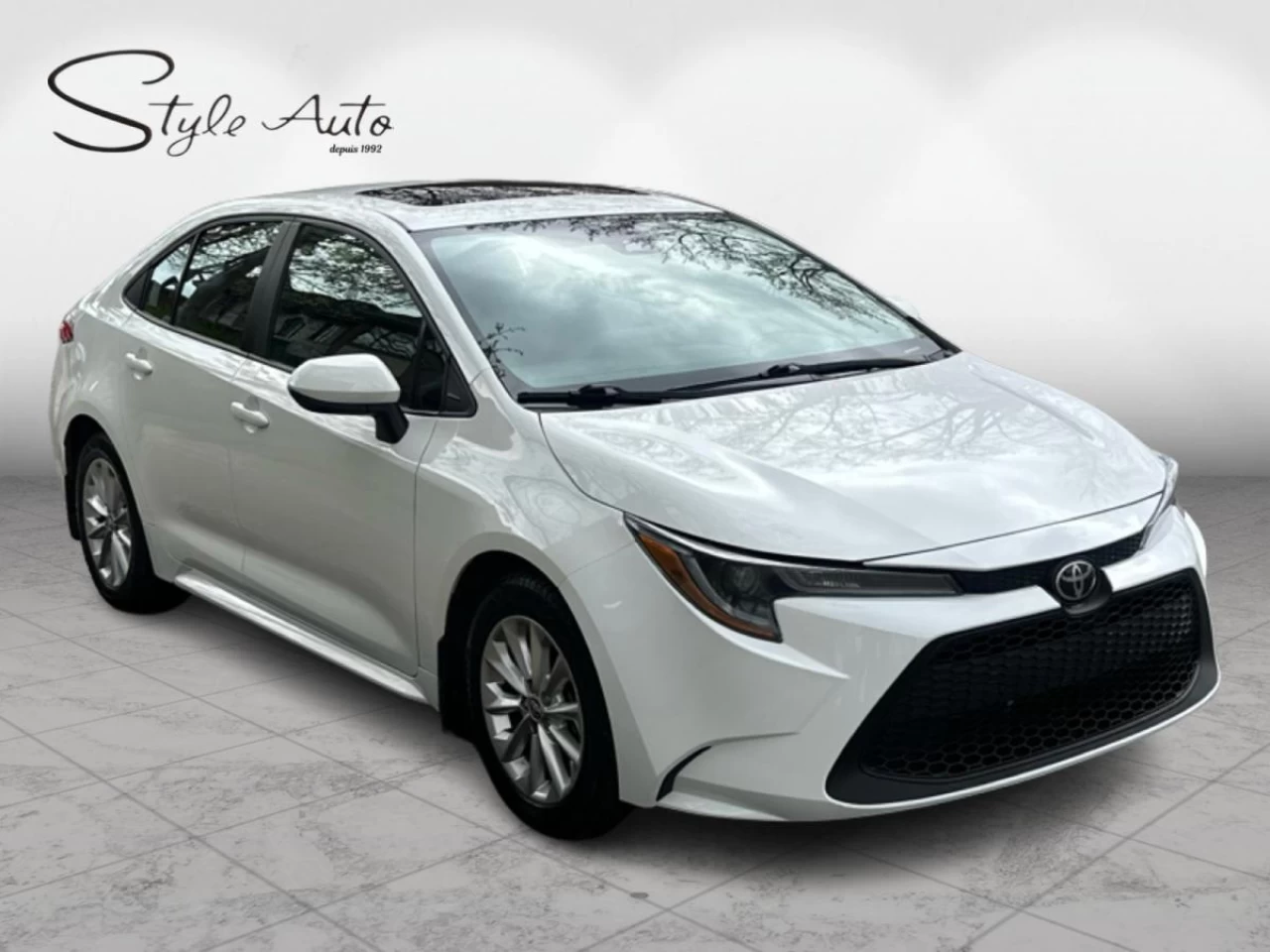 2022 Toyota Corolla LE CVT Image principale