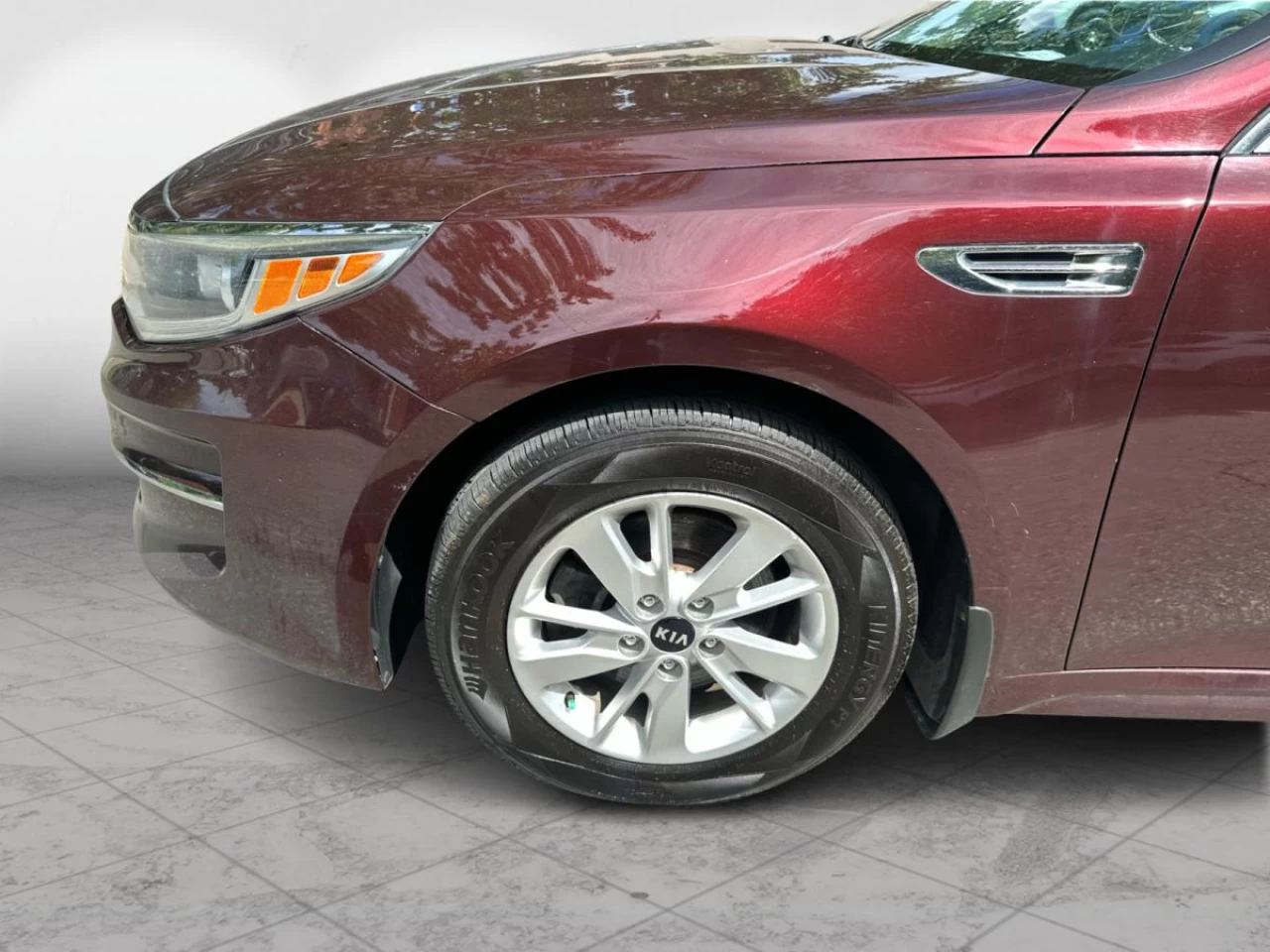 2016 Kia Optima 4dr Sdn LX+ Main Image