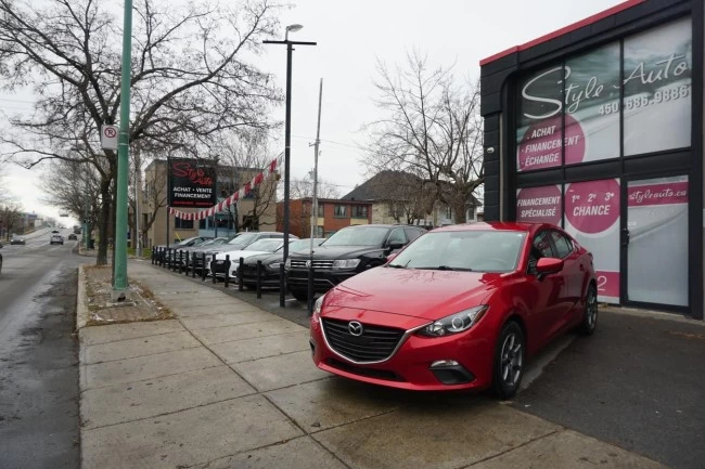 Mazda Mazda3 - 2015