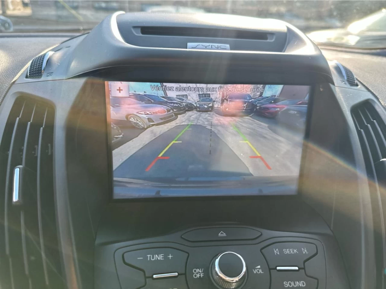 2016 Ford Escape 4WD 4dr SE Image principale