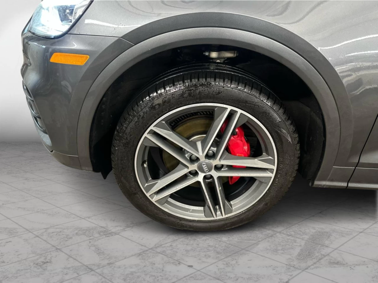 2019 Audi SQ5 Progressiv 3.0 TFSI quattro Image principale