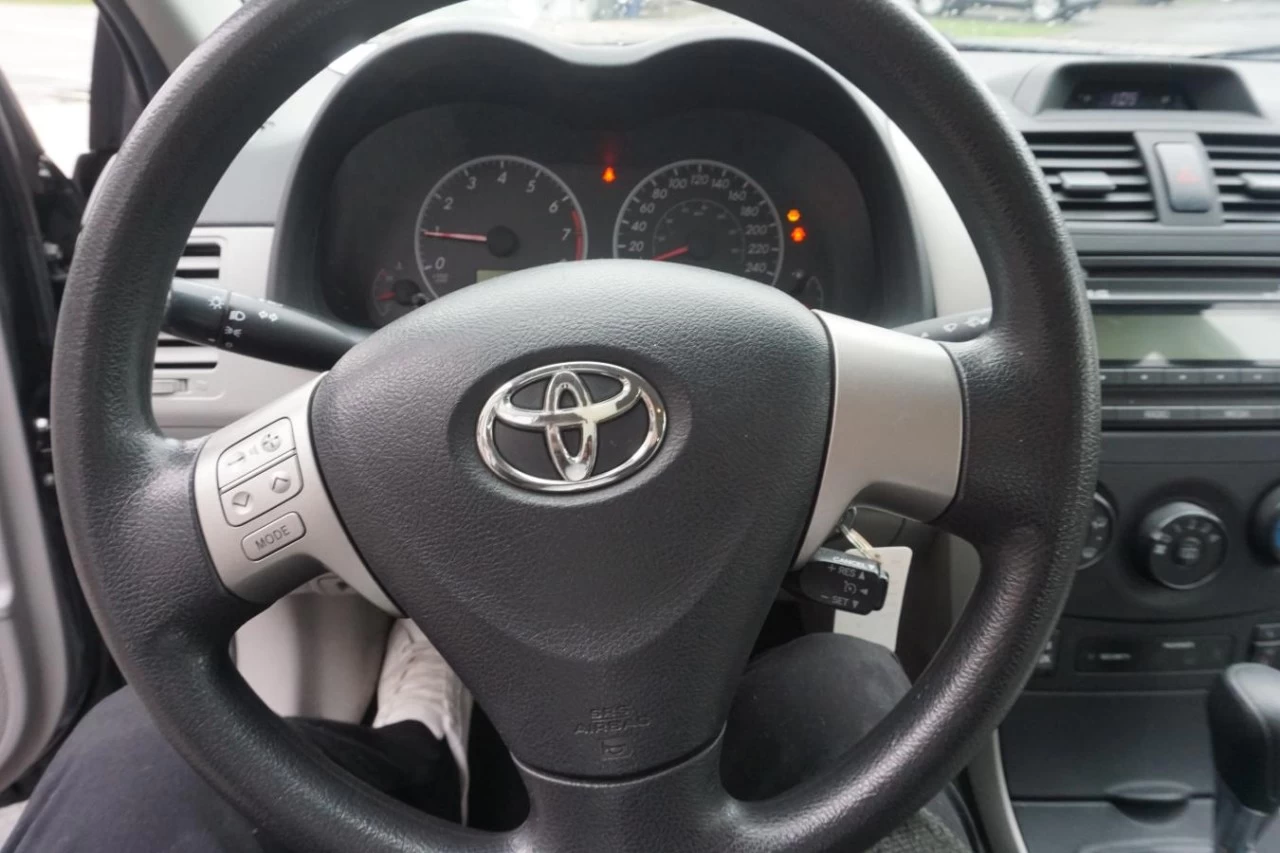 2013 Toyota Corolla Auto CE Fully loaded A/C Image principale