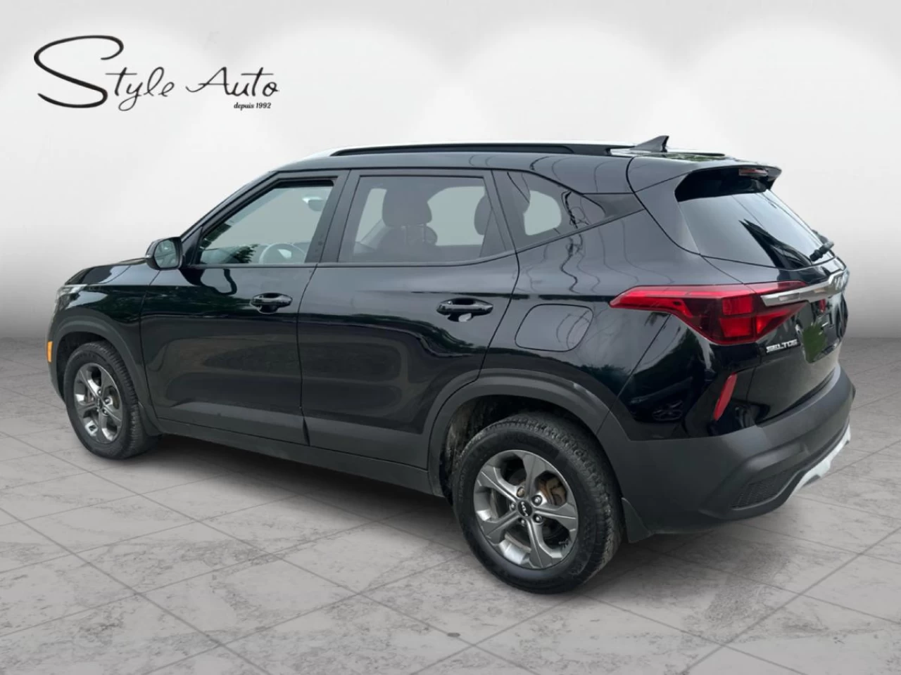 2023 Kia Seltos LX Image principale