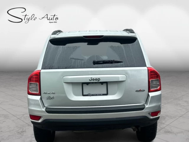 Jeep Compass 4WD 4dr North Edition 2011