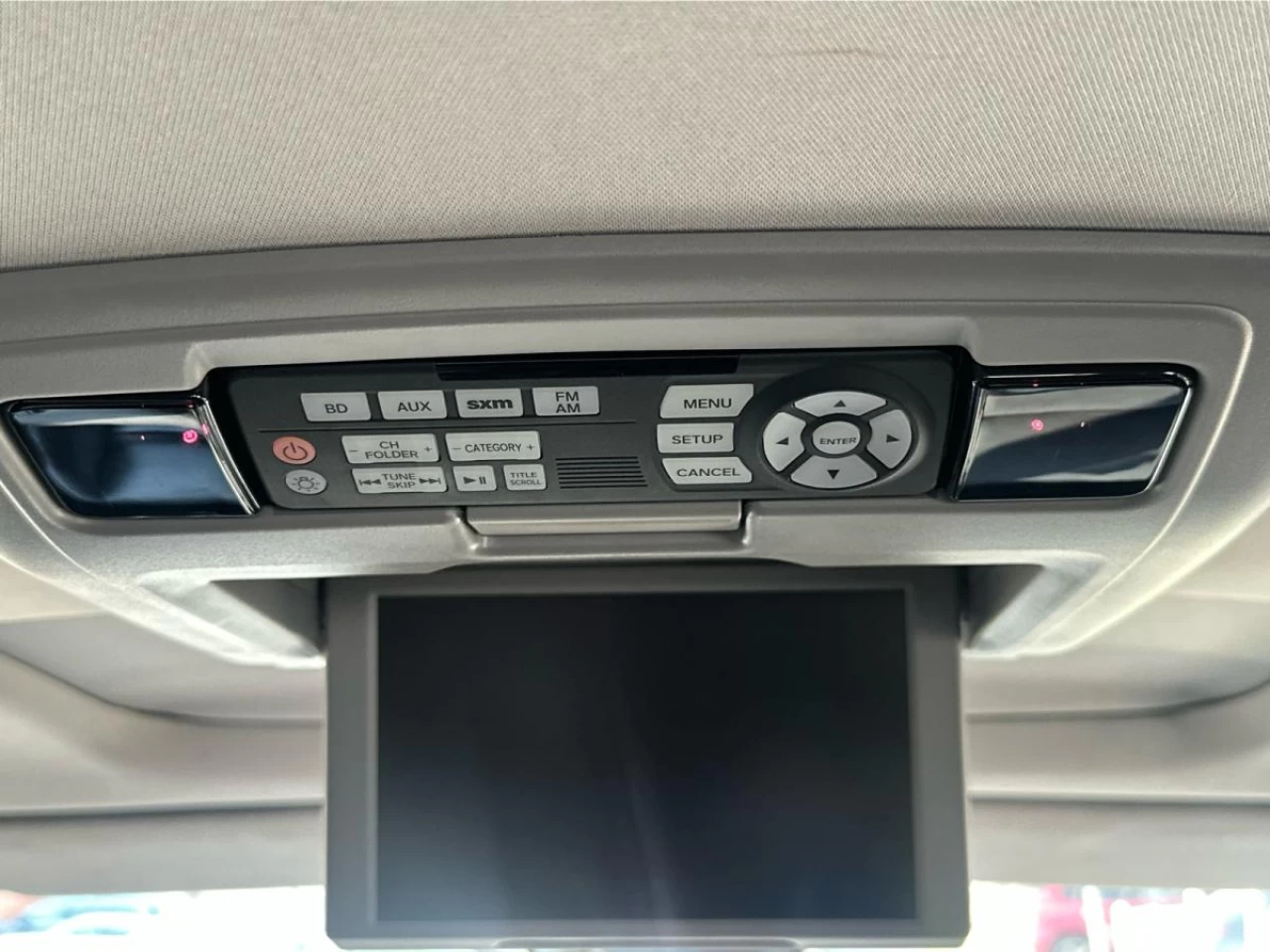 2017 Honda Pilot 4WD Touring Image principale