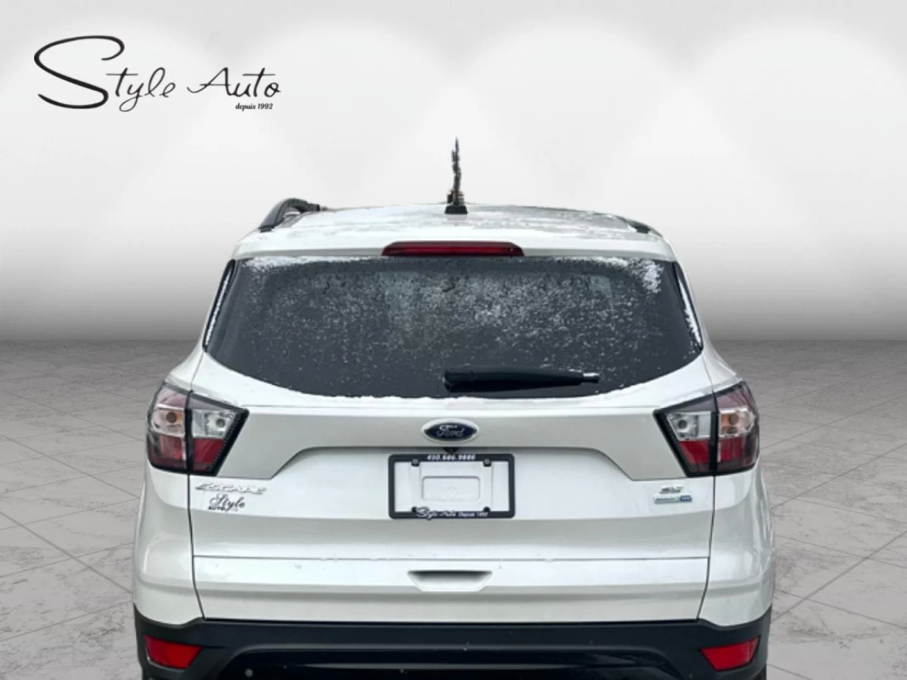2018 Ford Escape SE 4WD Image principale