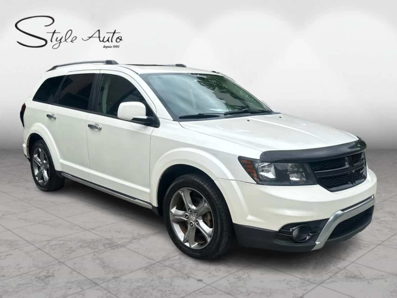 2016 Dodge Journey Crossroad 7 Pass Main Image