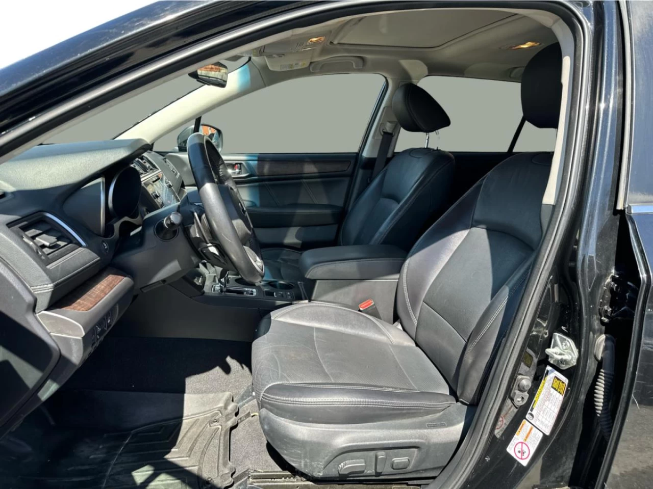 2018 Subaru Outback 2.5i Limited w/EyeSight Pkg Image principale