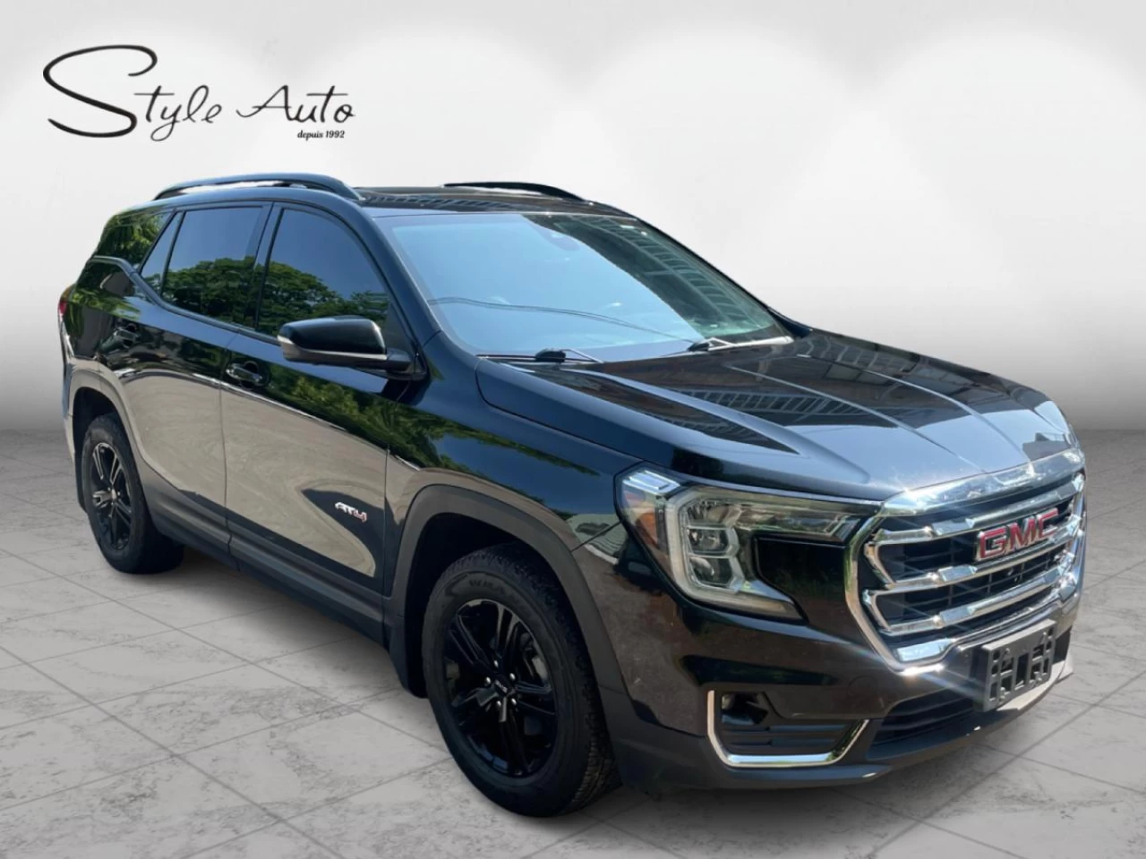 2022 GMC Terrain AWD AT4 Image principale