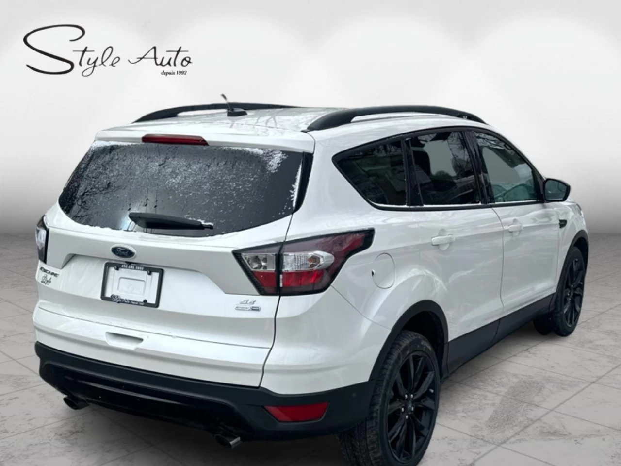 2018 Ford Escape SE 4WD Image principale
