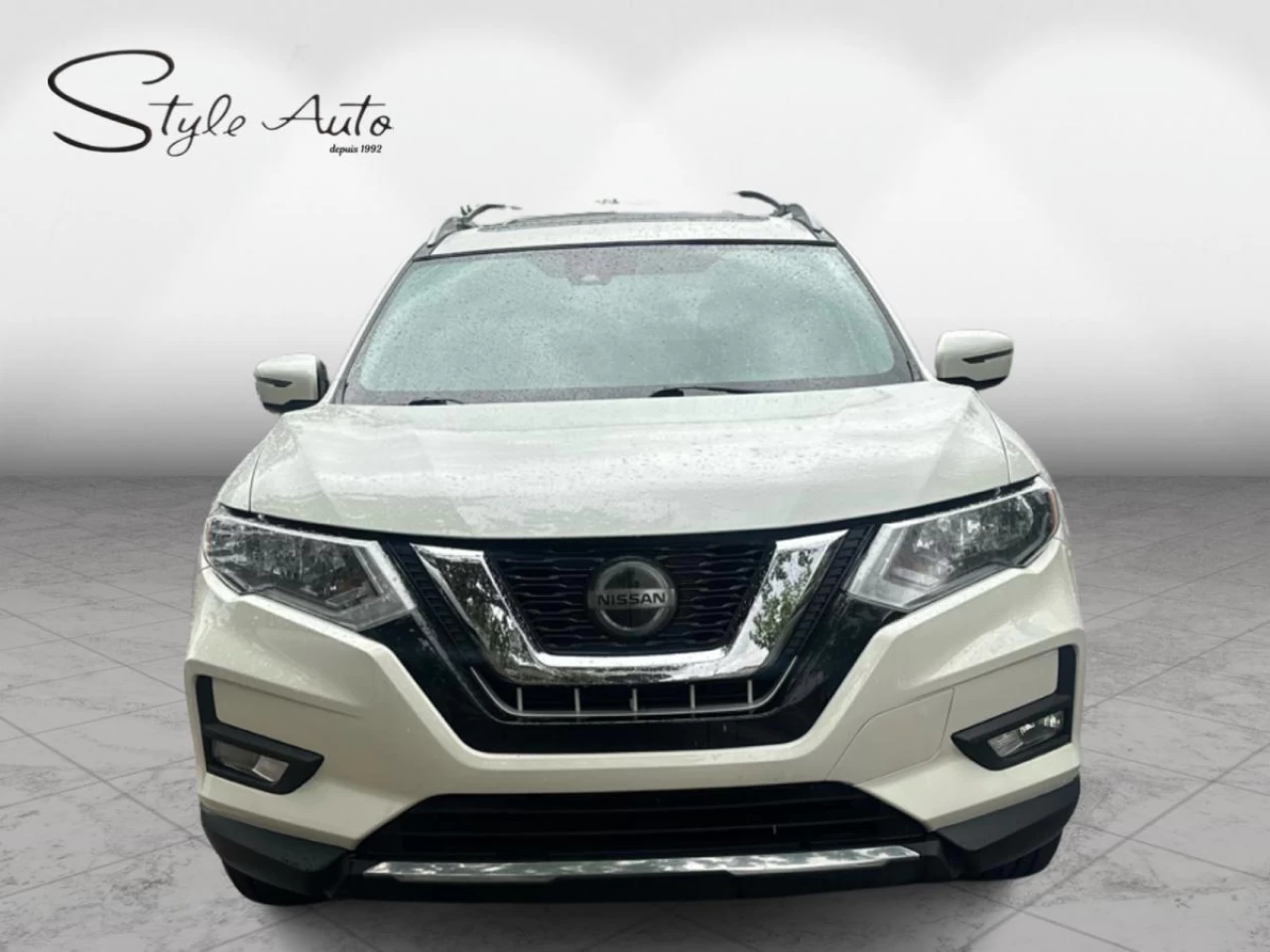 2020 Nissan Rogue AWD SV Camera Roof Image principale