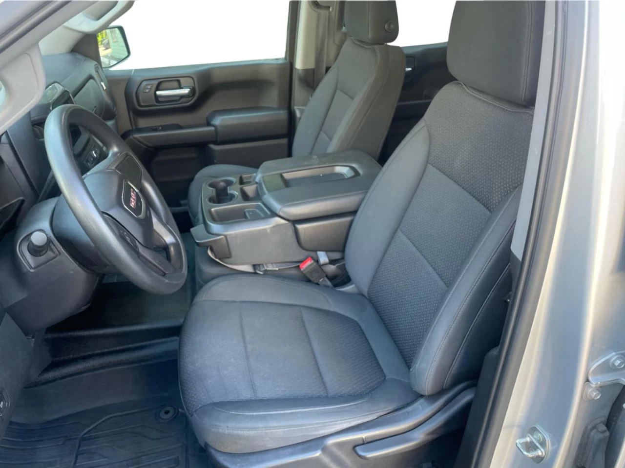 2021 GMC Sierra 1500 Crew Cab Short Box 4-Wheel Drive Image principale