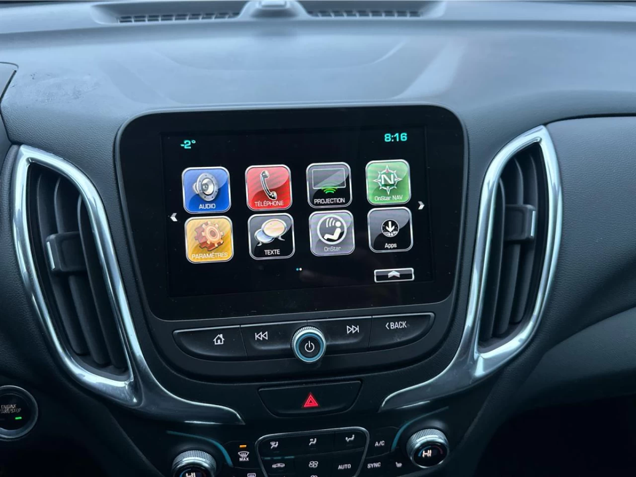 2018 Chevrolet Equinox AWD LT 1LT Main Image