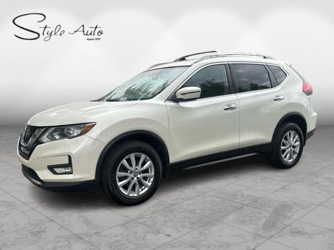 Nissan Rogue - 2020