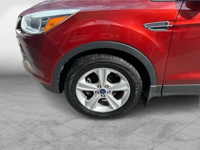 Ford Escape 4dr SE 2015