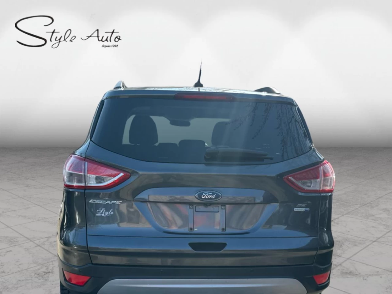 2016 Ford Escape 4WD 4dr SE Image principale