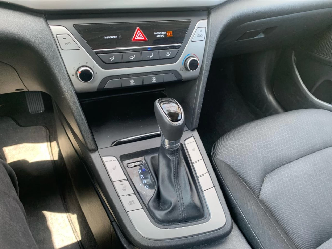 2017 Hyundai Elantra 4dr Sdn Auto GL Image principale