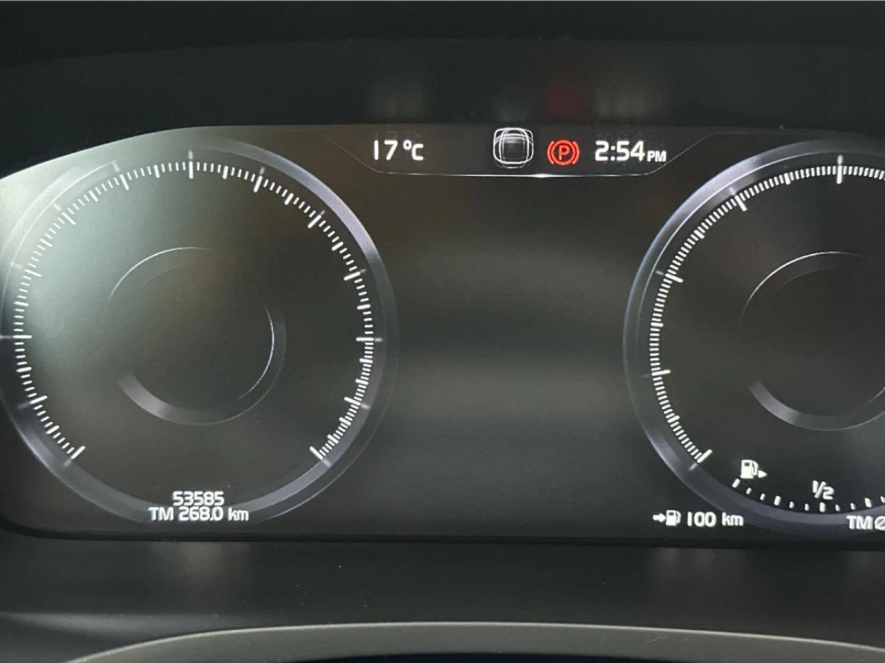 2022 Volvo V60 T6 AWD R-Design Image principale